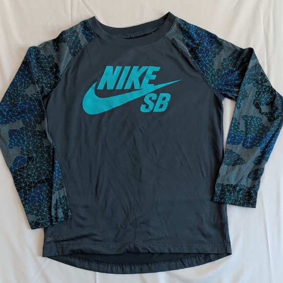 Nike Other - Nike SB Dark Gray and Blue Long Sleeve Shirt